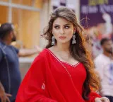 Urvashi Rautela receives sharp reply from AI company CEO over 7000 crore lawsuit
