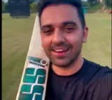 Deepak Chahar funny video on stolen bats asking if he should tell Modi or Yogi