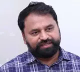 Addanki Dayakar fires at KTR and Harish Rao over Kavitha questions