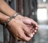 Two Vikas Kalia gang members arrested after encounter in Delhi's Paharganj