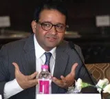 Senior Indian official visits Pakistan for the first time after tensions