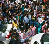 'Govt should take responsibility': DU students intensify protests over women's safety