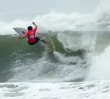 Asian Games: 17-year-old Yang loses to Ikeda in shortboard as surfing makes debut