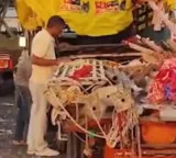 Maharashtra road accident seven devotees carrying Durga idol killed in tragic crash