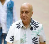 Anupam Kher story with 37 rupees in pocket and sky high ambition