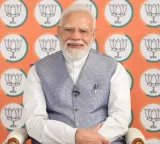 Special prayers for PM Narendra Modi at Indrakeeladri on Pawan Kalyan orders
