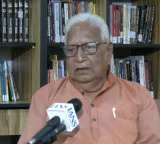 Narendra Modi was introduced to RSS by this person