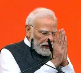 Bow my head to people for choosing me as their servant for 25 years, says PM Modi