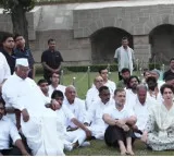 Opposition's stir against EC's 'vote theft' reaches Rajghat
