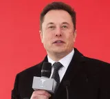 Elon Musk asks if Mukesh Ambani is the real boss of India as Center responds to Starlink license delay