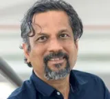 Sridhar Vembu calls Indian techies to return home as US restricts Green Card process