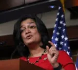 US lawmakers slam Trump administration for suspending tech firms green card route