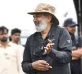 Mahesh Babu wishes 'Varanasi' maker SS Rajamouli: Cannot wait for world to see what we created