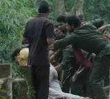 Accident on Comrade Kalyan sets Srikanth Iyengar escapes narrowly here is the video