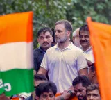Rahul Gandhi hosts tea meeting for INDIA bloc leaders over Vote Chori