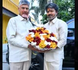 Tamil Nadu CM Vijay meets Chandrababu