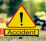 Car fire accident on Hyderabad outskirts Renault car completely gutted