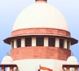 Rahul Gandhi Supreme Court seeks explanation on conduct no one can threaten judiciary