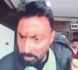 IAS officer uses abusive language against female officer