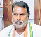 Adluri Laxman fires at Jeevan Reddy for praising Kalvakuntla family after criticizing them earlier