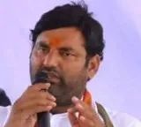 Anirudh Reddy says I will give my head for Guru Komatireddy but fight for water