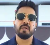 Mika Singh vows to quit singing if anyone proves Daler Mehndi drinks alcohol