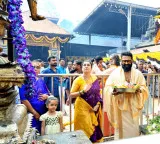 Rishab Shetty offers prayers at Kollur Mookambika temple with family