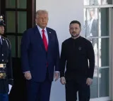 Trump warns Zelensky to make deal with Russia