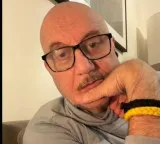Anupam Kher fumes at Minister for insulting Daler Mehndi