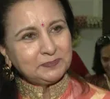 Poonam Dhillon responds to Rs 90 lakh fraud allegations levelled by Upasana Singh, Nagma amid CINTAA row