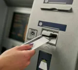 ATM 5 Mistakes That Could Empty Your Bank Account