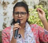 Neha Bora asks for whose peace she should sign the bond