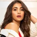 Pooja Hegde dubs for Radhe Shyam teaser