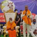 Harish Rao donates to Hyderabad Goshala