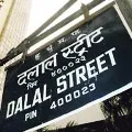 Stock Market closes in red