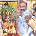 Bandi Sanjay offers prayers at Charminar Bhagyalakshmi Temple along with newly elected BJP Corporators