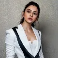 Rakul Preeth Singh spends her holiday in Maldives