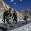 China releases 10 Indian soldiers
