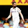 Team India young fast bowler Mohammed Siraj pays tributes to his late father