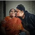 Nagababu wishes his mother on her birthday