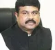 dharmendra slams congress