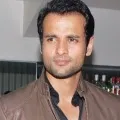 Rohit Roy says sorry on tweet on Rajinikanth