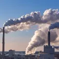 President signs Ordinance on air pollution control