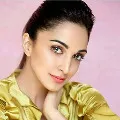 Bollywood beauty contacted for NTR movie