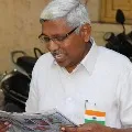 TJS chief kodanda ram fires on cm kcr
