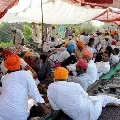 Farmers call for rail roko today noon