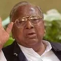 Rayalaseema faction culture is coming to Telangana due to KCR says VH