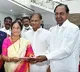 Congress leaders questions CM KCR decision after gave a chance to PV daughter in MLC elections