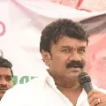 Talasani counters Dasoju Sravan comments on KTR