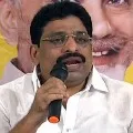 Budda Venkanna sensational comments on Kesineni Nani